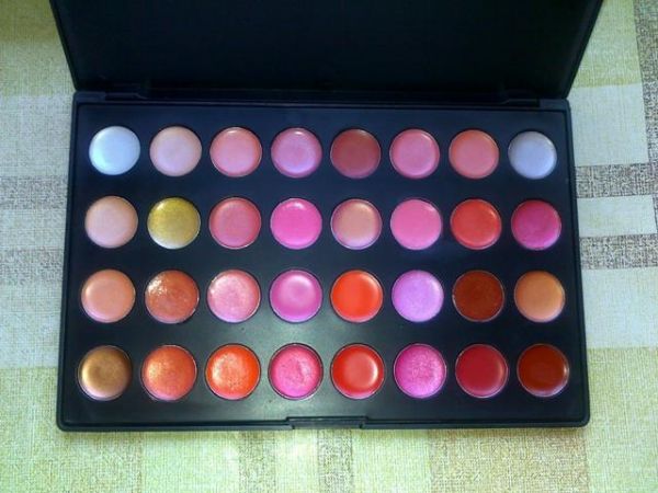 Paleta Gloss 32 cores